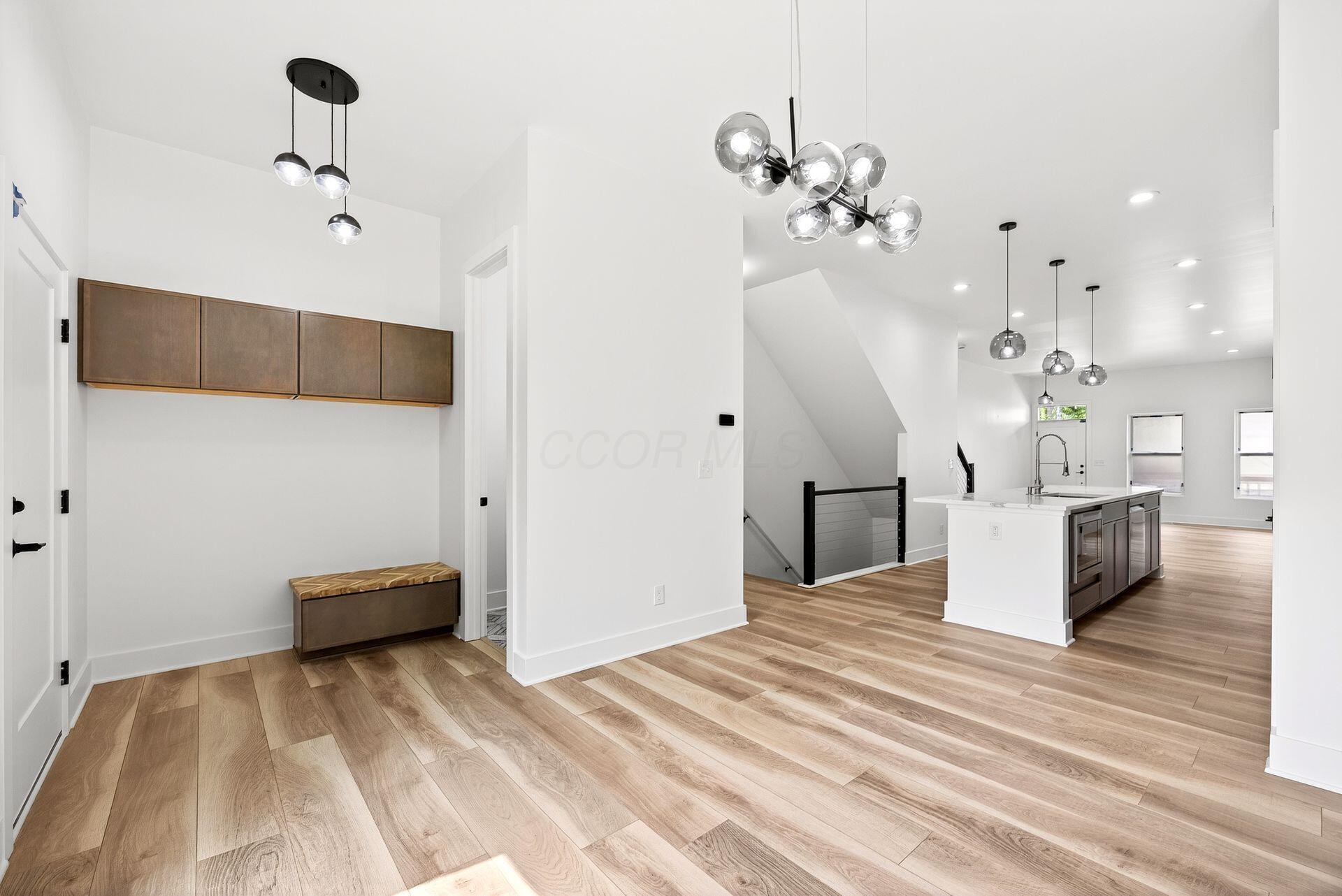 Columbus, Ohio 43205, United States, 3 Bedrooms Bedrooms, ,4 BathroomsBathrooms,Residential,Active,206553