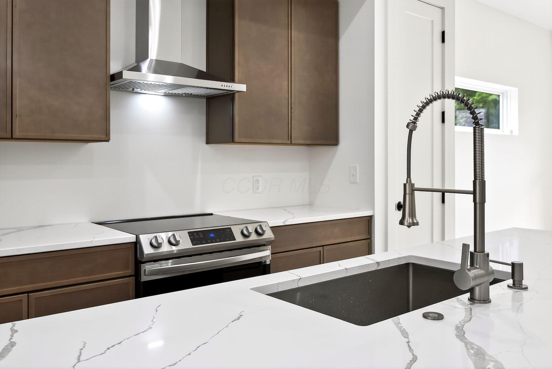 Columbus, Ohio 43205, United States, 3 Bedrooms Bedrooms, ,4 BathroomsBathrooms,Residential,Active,206553