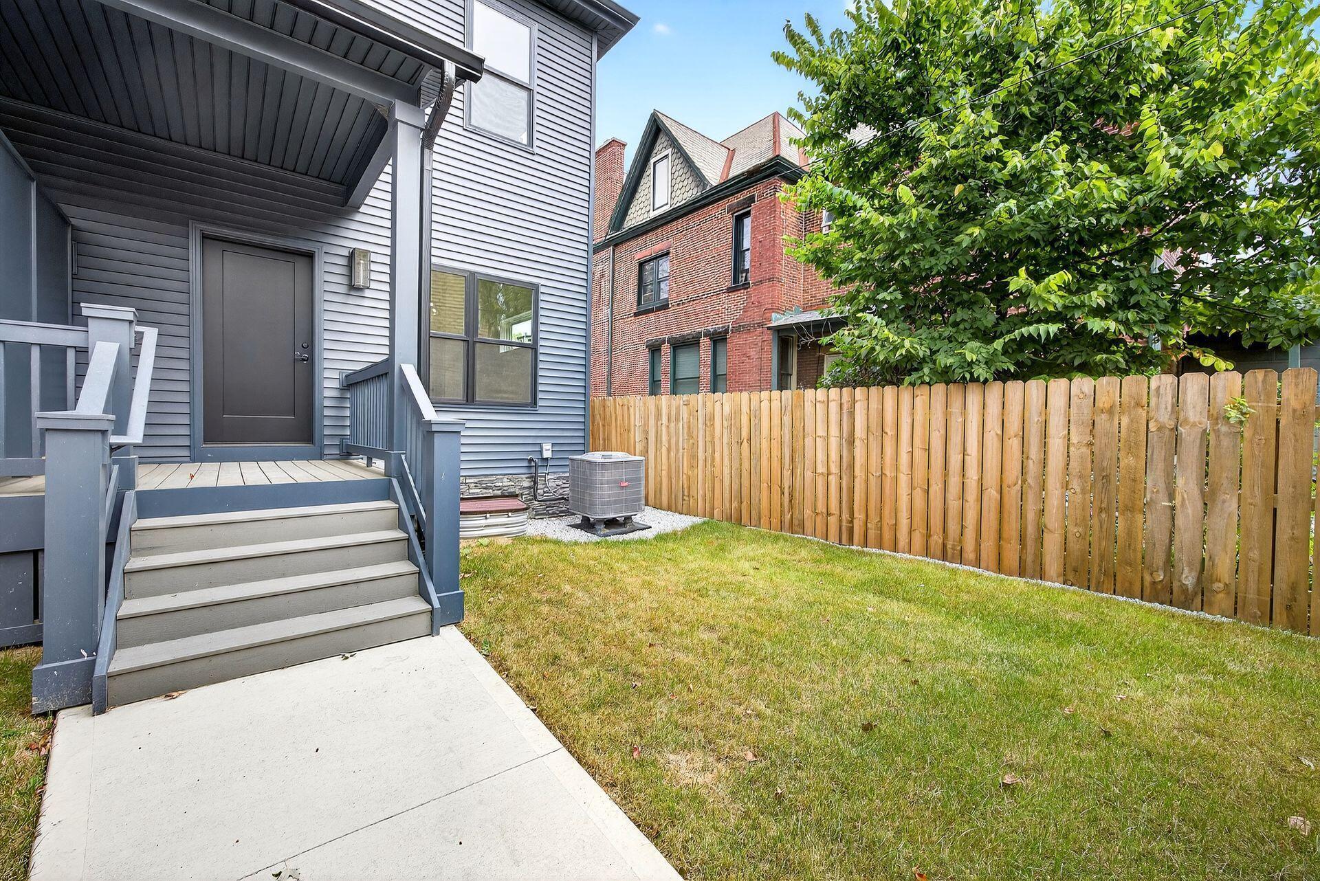 Columbus, Ohio 43205, United States, 3 Bedrooms Bedrooms, ,4 BathroomsBathrooms,Residential,Active,206553