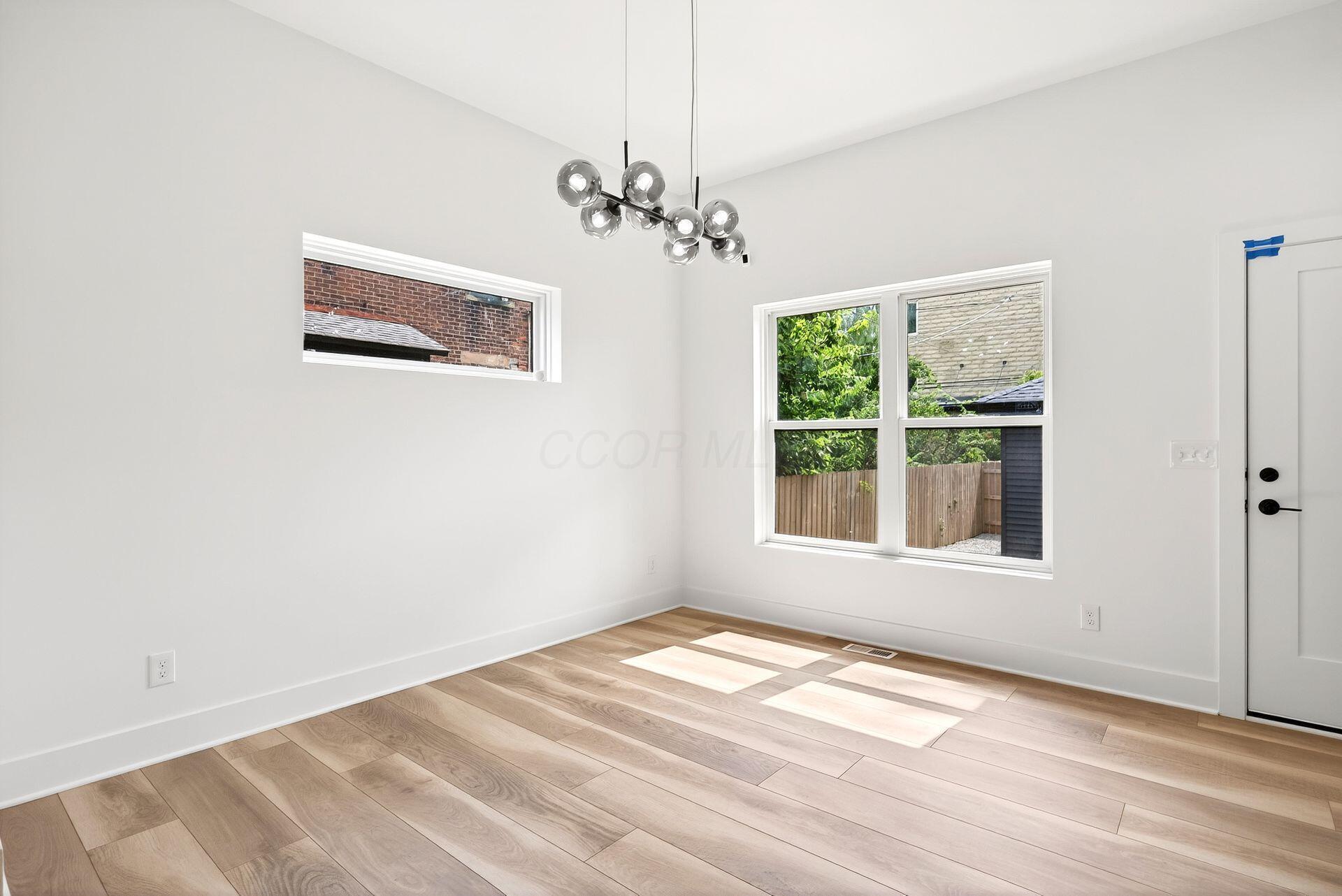 Columbus, Ohio 43205, United States, 3 Bedrooms Bedrooms, ,4 BathroomsBathrooms,Residential,Active,206553