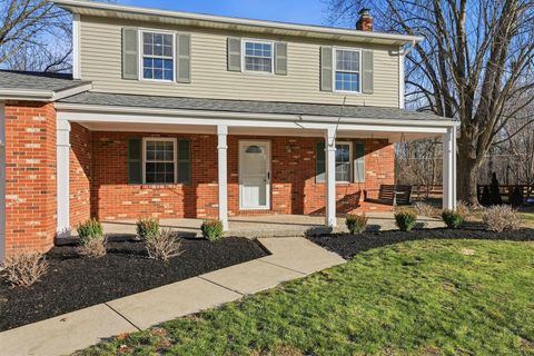 Photo of 11774 Kennington Square E, Pickerington, OH 43147 (MLS # 226002018)