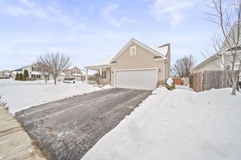 Tiny photo for 5648 Larksdale Drive, Galloway, OH 43119 (MLS # 226003180)