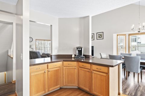 Tiny photo for 5648 Larksdale Drive, Galloway, OH 43119 (MLS # 226003180)