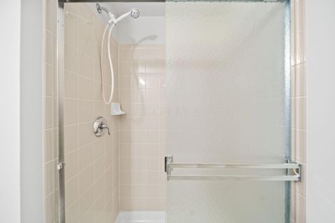 Tiny photo for 5648 Larksdale Drive, Galloway, OH 43119 (MLS # 226003180)