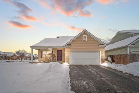 Tiny photo for 5648 Larksdale Drive, Galloway, OH 43119 (MLS # 226003180)
