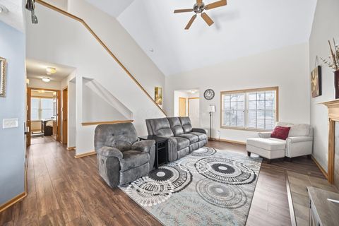 Tiny photo for 5648 Larksdale Drive, Galloway, OH 43119 (MLS # 226003180)