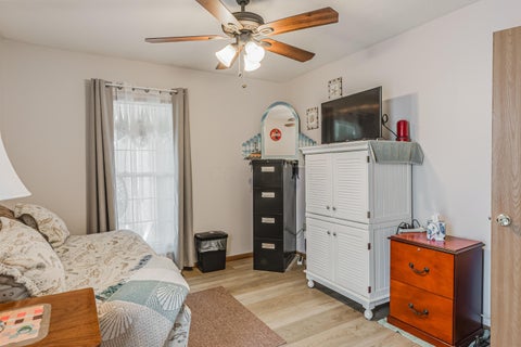 Tiny photo for 1010 Acorn Bay Drive, Galloway, OH 43119 (MLS # 226036537)