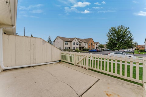 Tiny photo for 1010 Acorn Bay Drive, Galloway, OH 43119 (MLS # 226036537)