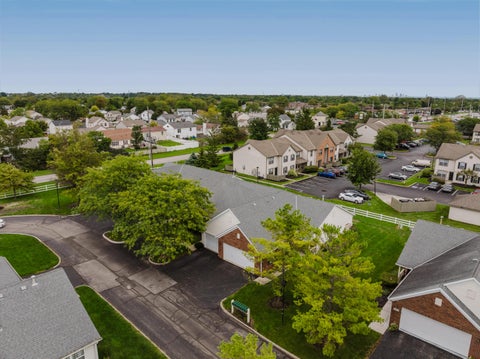 Tiny photo for 1010 Acorn Bay Drive, Galloway, OH 43119 (MLS # 226036537)