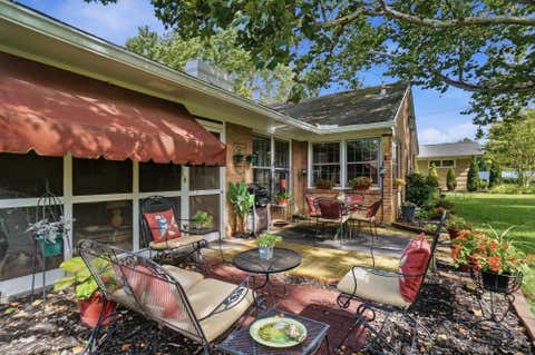 Tiny photo for 3836 Bickley Place, Columbus, OH 43220 (MLS # 226029829)