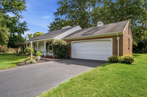 Tiny photo for 3836 Bickley Place, Columbus, OH 43220 (MLS # 226029829)
