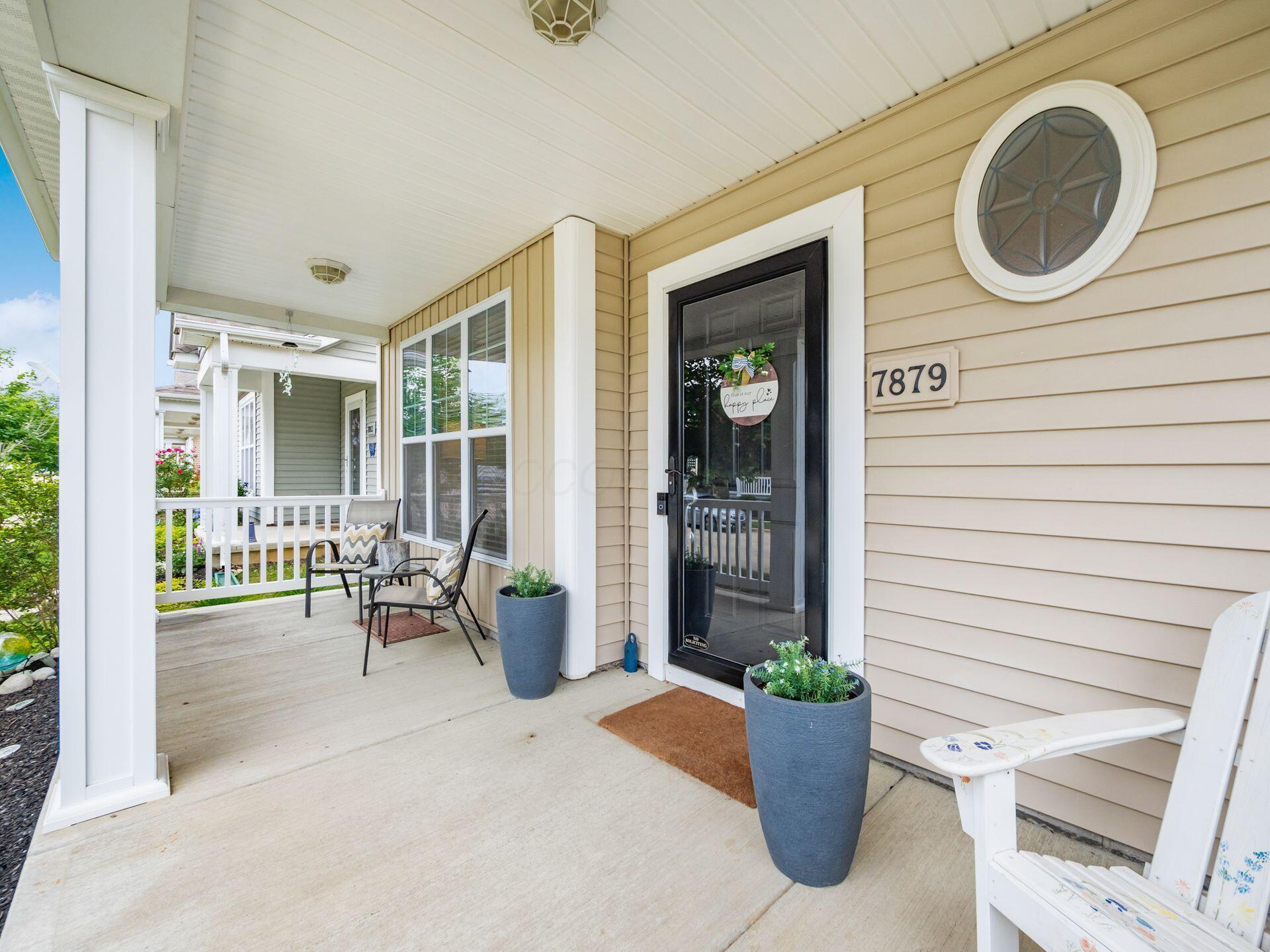 7879 Ashenden Drive, Blacklick, Ohio image 2