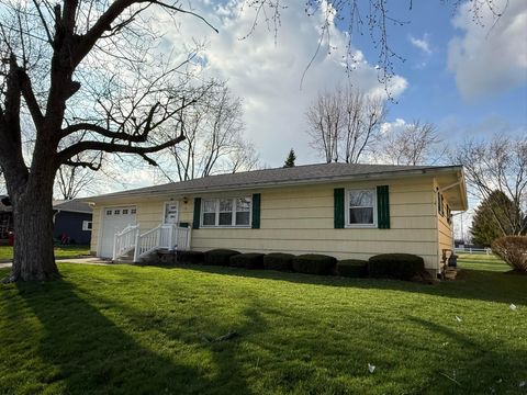 Tiny photo for 41 Westmoor Drive, London, OH 43140 (MLS # 226007282)