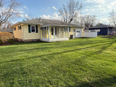 Tiny photo for 41 Westmoor Drive, London, OH 43140 (MLS # 226007282)