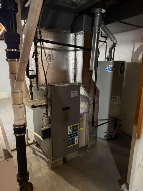 Tiny photo for 41 Westmoor Drive, London, OH 43140 (MLS # 226007282)