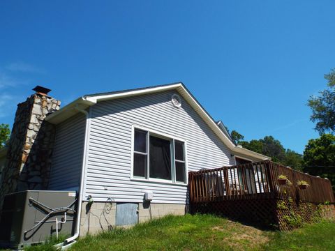 Tiny photo for 2964 Tick Ridge Road, Vinton, OH 45686 (MLS # 226022158)