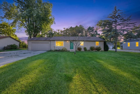 Photo of 104 Cavalcade Lane SW, Pataskala, OH 43062 (MLS # 226034008)
