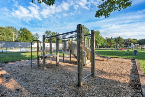 Tiny photo for 104 Cavalcade Lane SW, Pataskala, OH 43062 (MLS # 226034008)