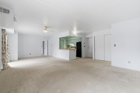 Condo For Sale - 3941 Karl Road #133<br/> Franklin County, Columbus, OH 43224