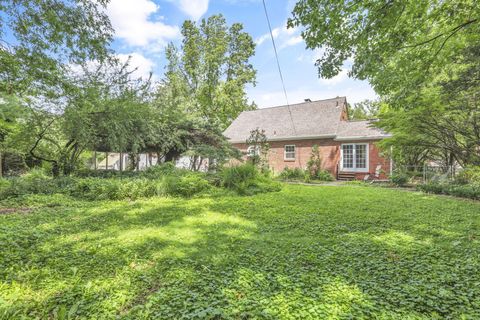 Tiny photo for 3145 E Broad Street, Columbus, OH 43209 (MLS # 226024519)