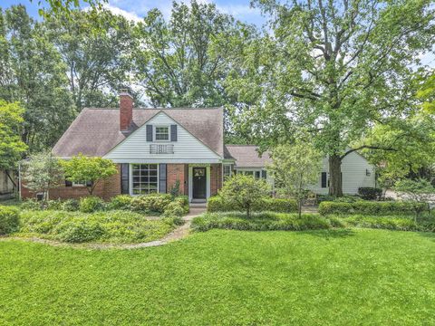 Tiny photo for 3145 E Broad Street, Columbus, OH 43209 (MLS # 226024519)