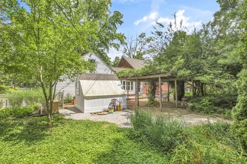 Tiny photo for 3145 E Broad Street, Columbus, OH 43209 (MLS # 226024519)