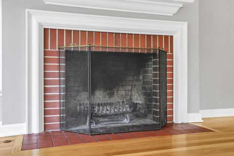 Tiny photo for 3145 E Broad Street, Columbus, OH 43209 (MLS # 226024519)