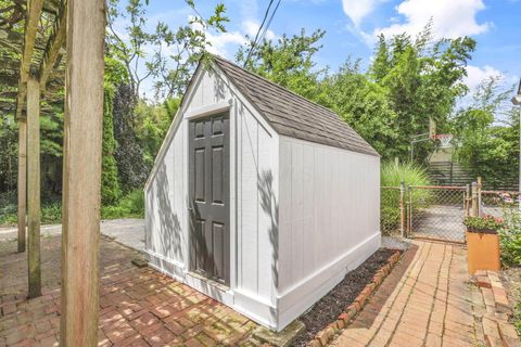 Tiny photo for 3145 E Broad Street, Columbus, OH 43209 (MLS # 226024519)
