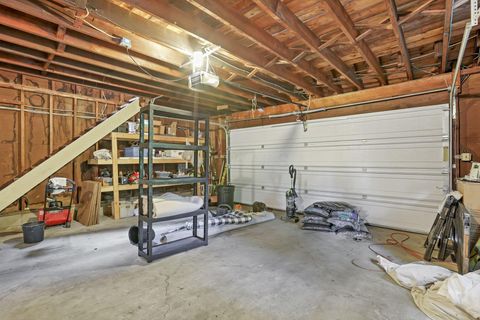 Tiny photo for 3145 E Broad Street, Columbus, OH 43209 (MLS # 226024519)