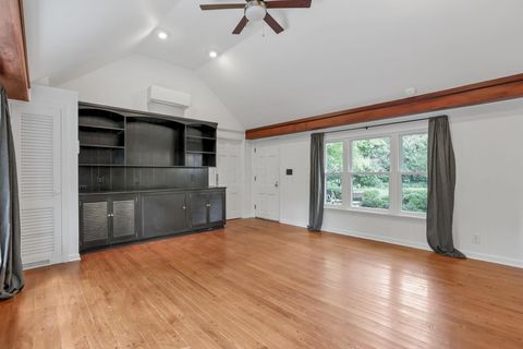 Tiny photo for 3145 E Broad Street, Columbus, OH 43209 (MLS # 226024519)