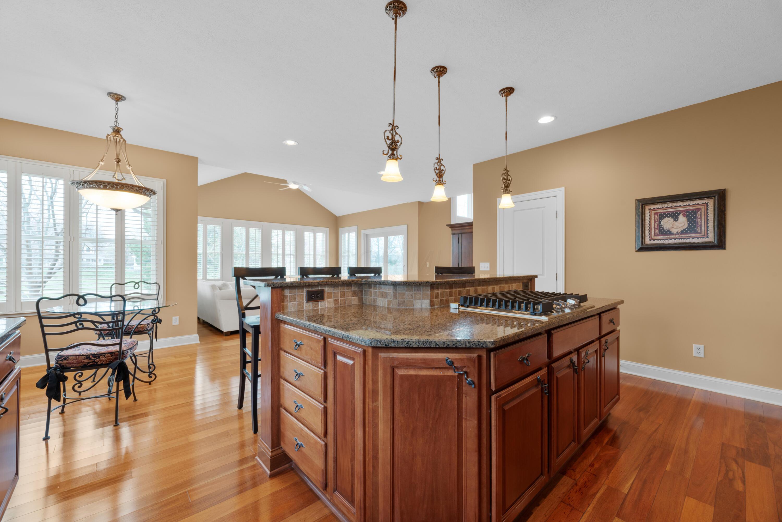 6700 Ballantrae Place, Dublin, Ohio image 16