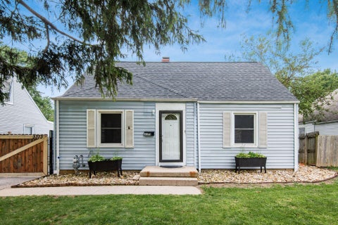 Photo of 3373 Eisenhower Road, Columbus, OH 43224 (MLS # 226021256)