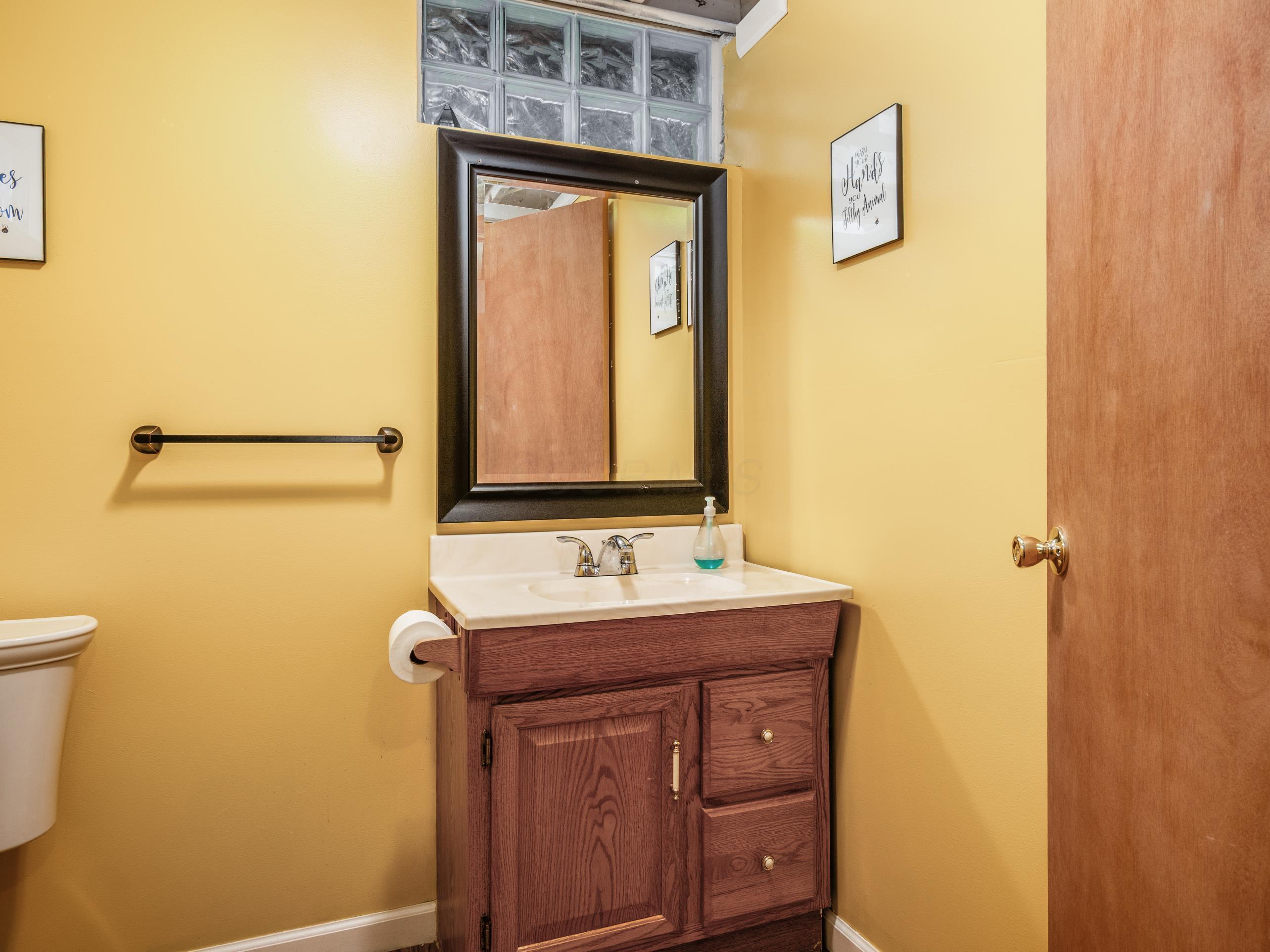 1570 Nob Hill Road, Zanesville, Ohio image 36