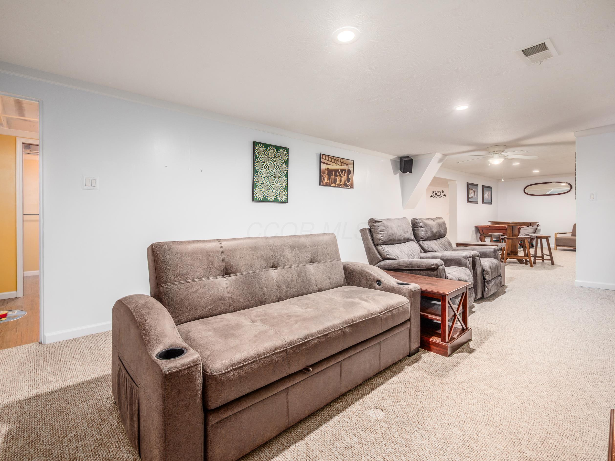 1570 Nob Hill Road, Zanesville, Ohio image 34