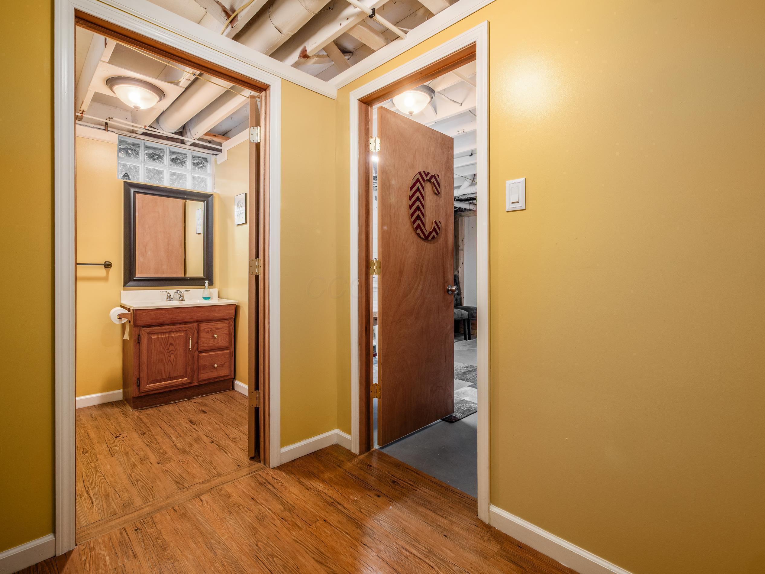 1570 Nob Hill Road, Zanesville, Ohio image 35