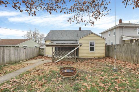 Tiny photo for 438 Clarendon Street, Newark, OH 43055 (MLS # 225044716)