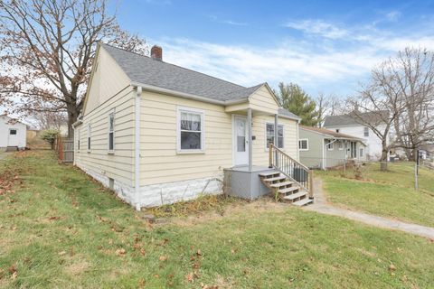 Tiny photo for 438 Clarendon Street, Newark, OH 43055 (MLS # 225044716)