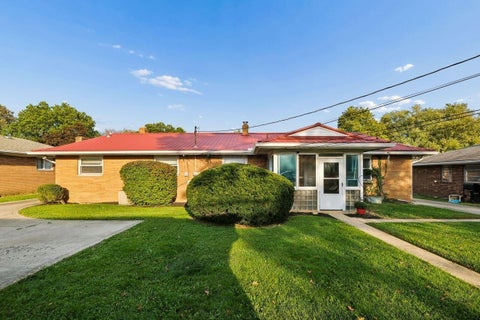 Homes For Sale - 4179 Glenmawr Avenue<br/> Columbus, OH 43224
