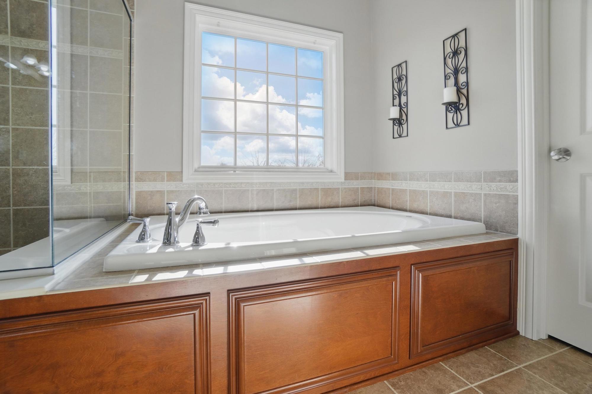 237 Kitdare Drive, Delaware, Ohio image 32