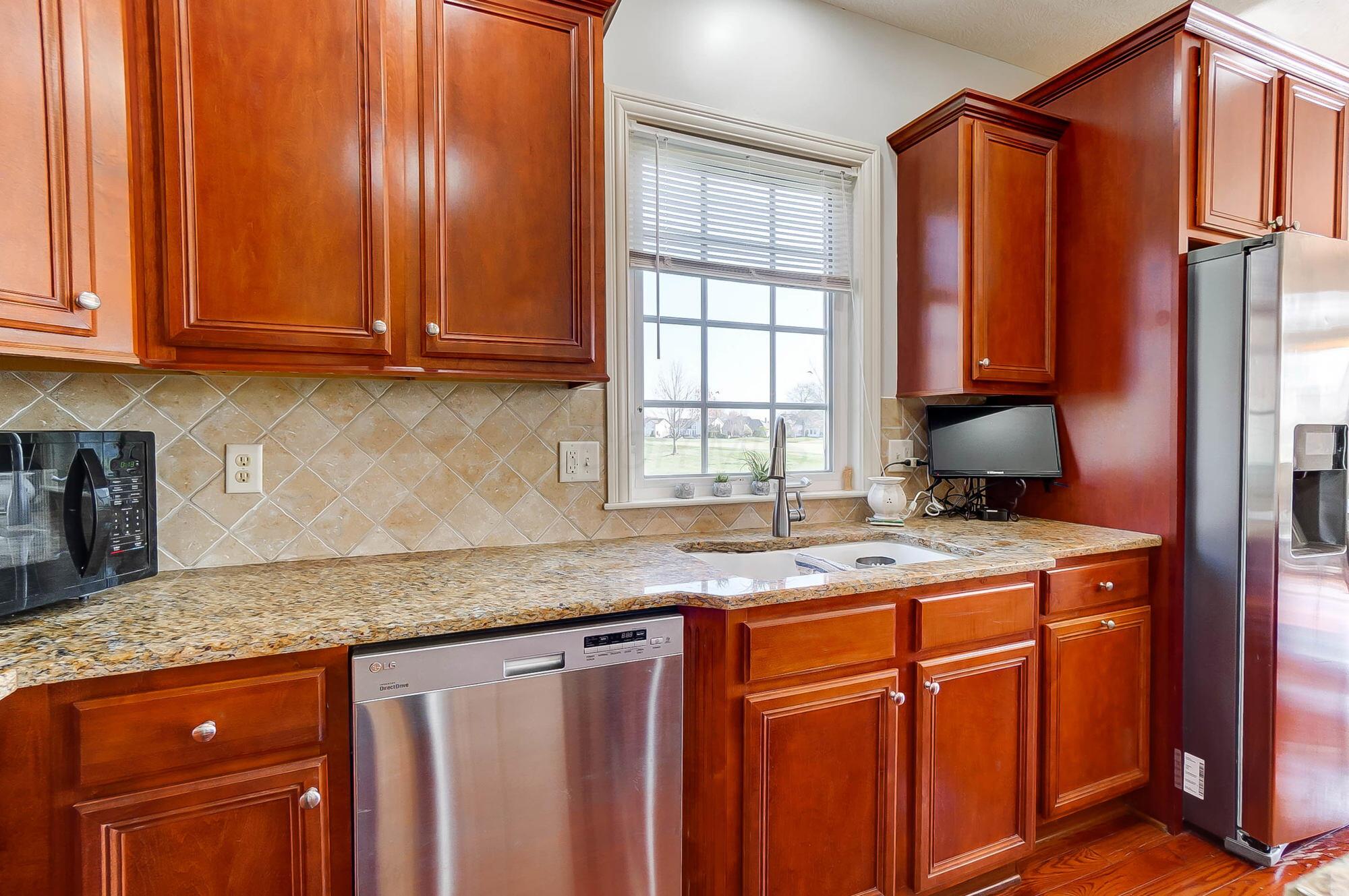 237 Kitdare Drive, Delaware, Ohio image 16