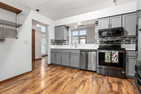 Tiny photo for 1828 Gardenstone Drive, Columbus, OH 43235 (MLS # 225044606)