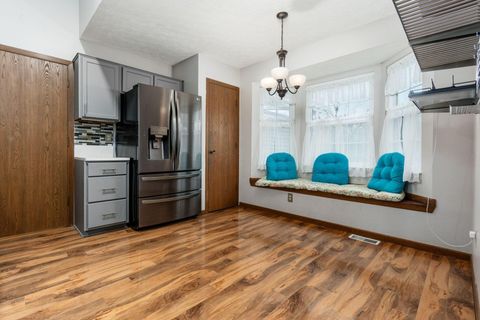 Tiny photo for 1828 Gardenstone Drive, Columbus, OH 43235 (MLS # 225044606)