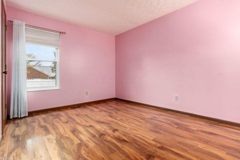 Tiny photo for 1828 Gardenstone Drive, Columbus, OH 43235 (MLS # 225044606)