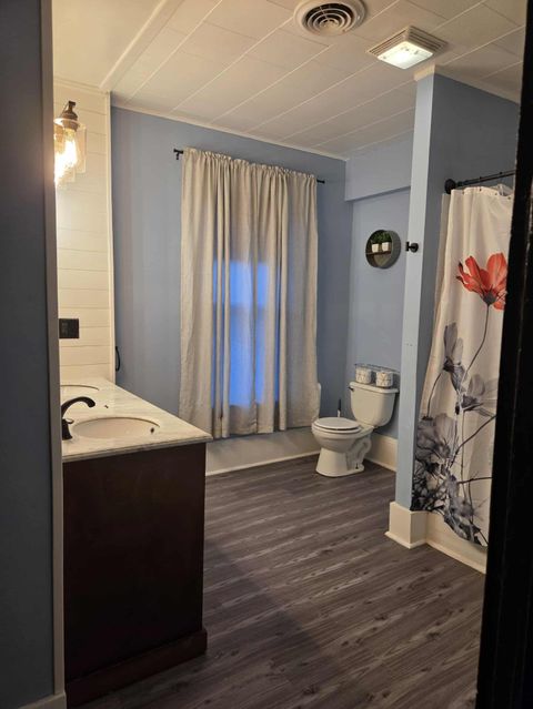 Photo of 317 N 10th Street, Cambridge, OH 43725 (MLS # 225039209)
