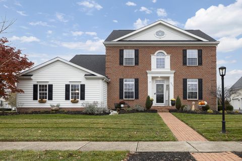 Photo of 8961 Grate Park Square, New Albany, OH 43054 (MLS # 225043867)