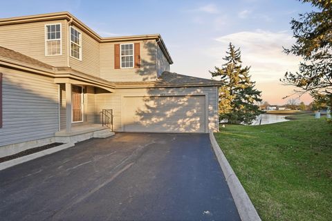 Photo of 5516 Baneberry Avenue 30D #30D, Columbus, OH 43235 (MLS # 226002525)