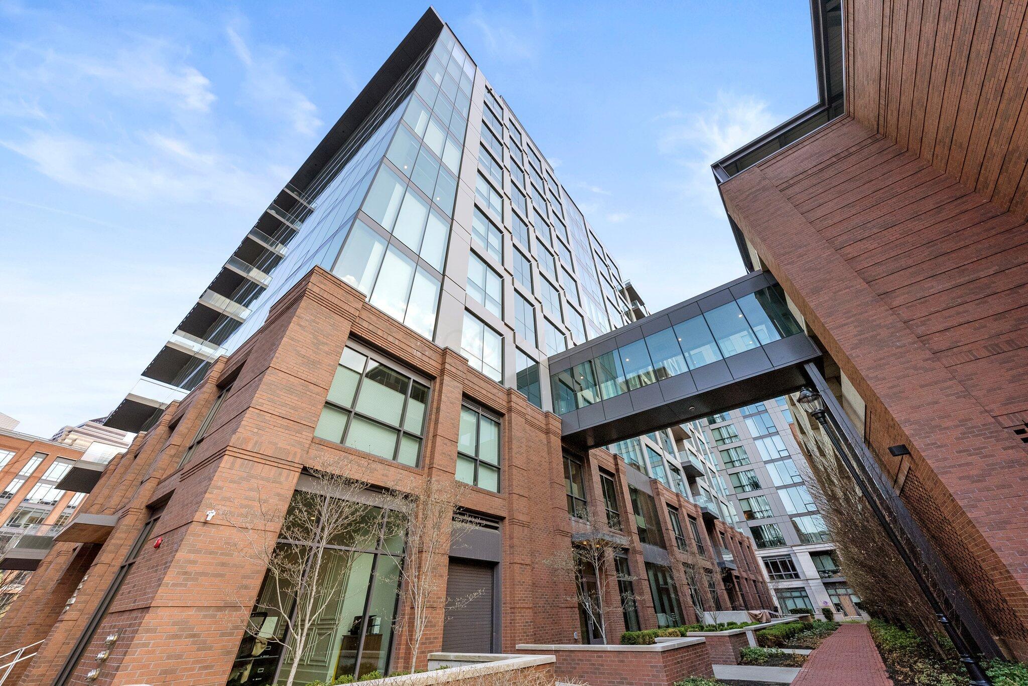 225 John H Mcconnell Boulevard #705, Columbus, Ohio image 1