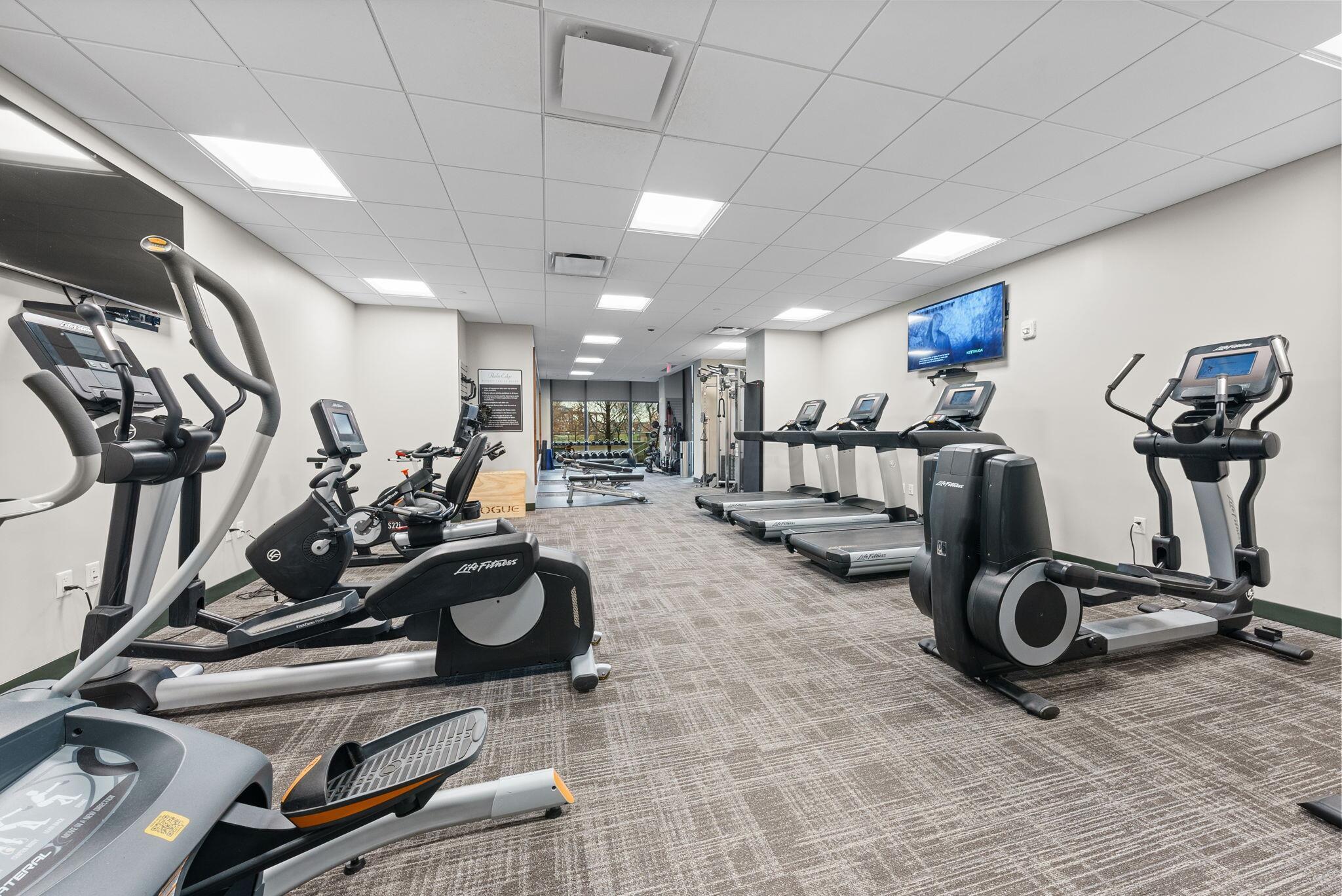 225 John H Mcconnell Boulevard #705, Columbus, Ohio image 33