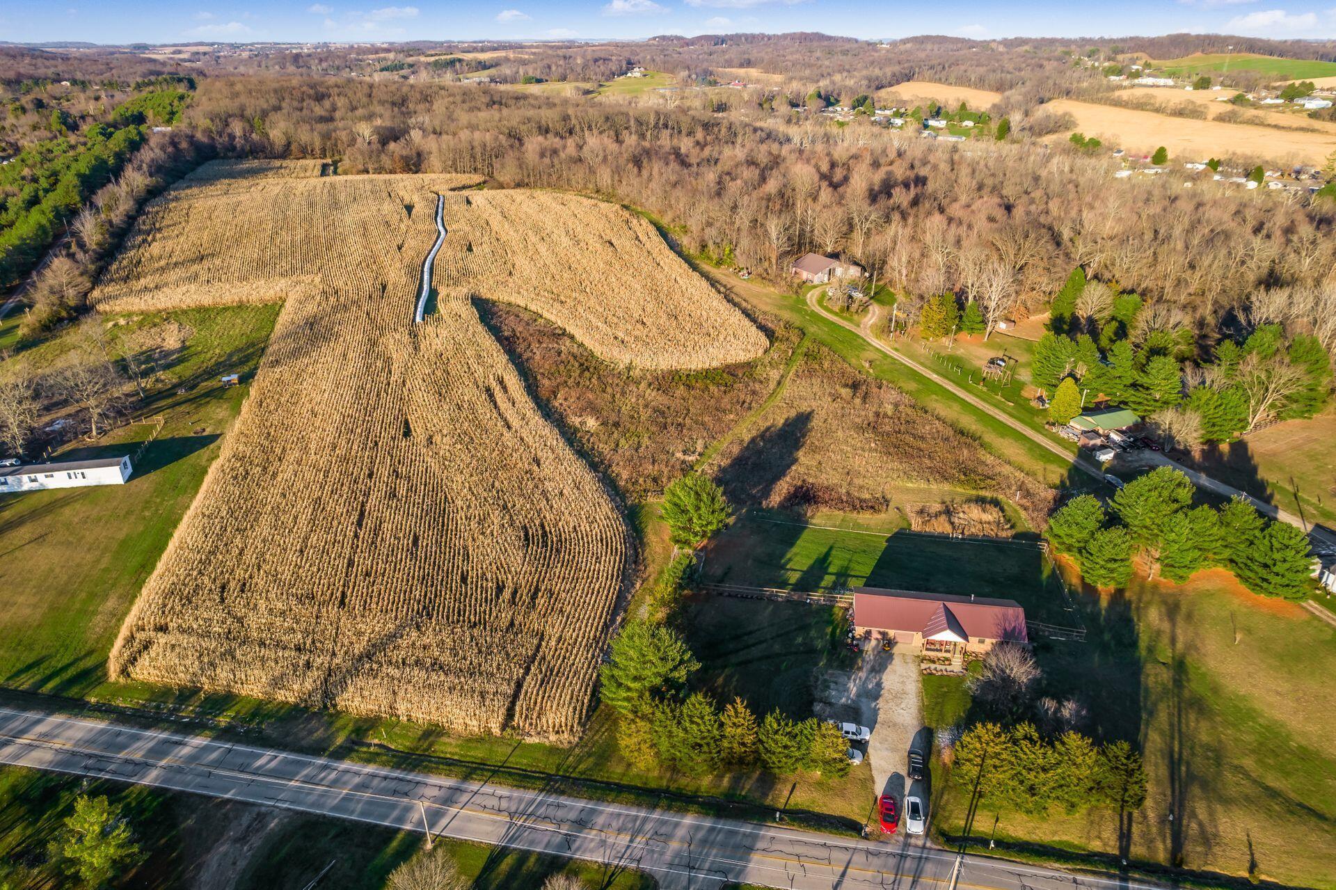 12890 Tarlton Road, Stoutsville, Ohio image 41