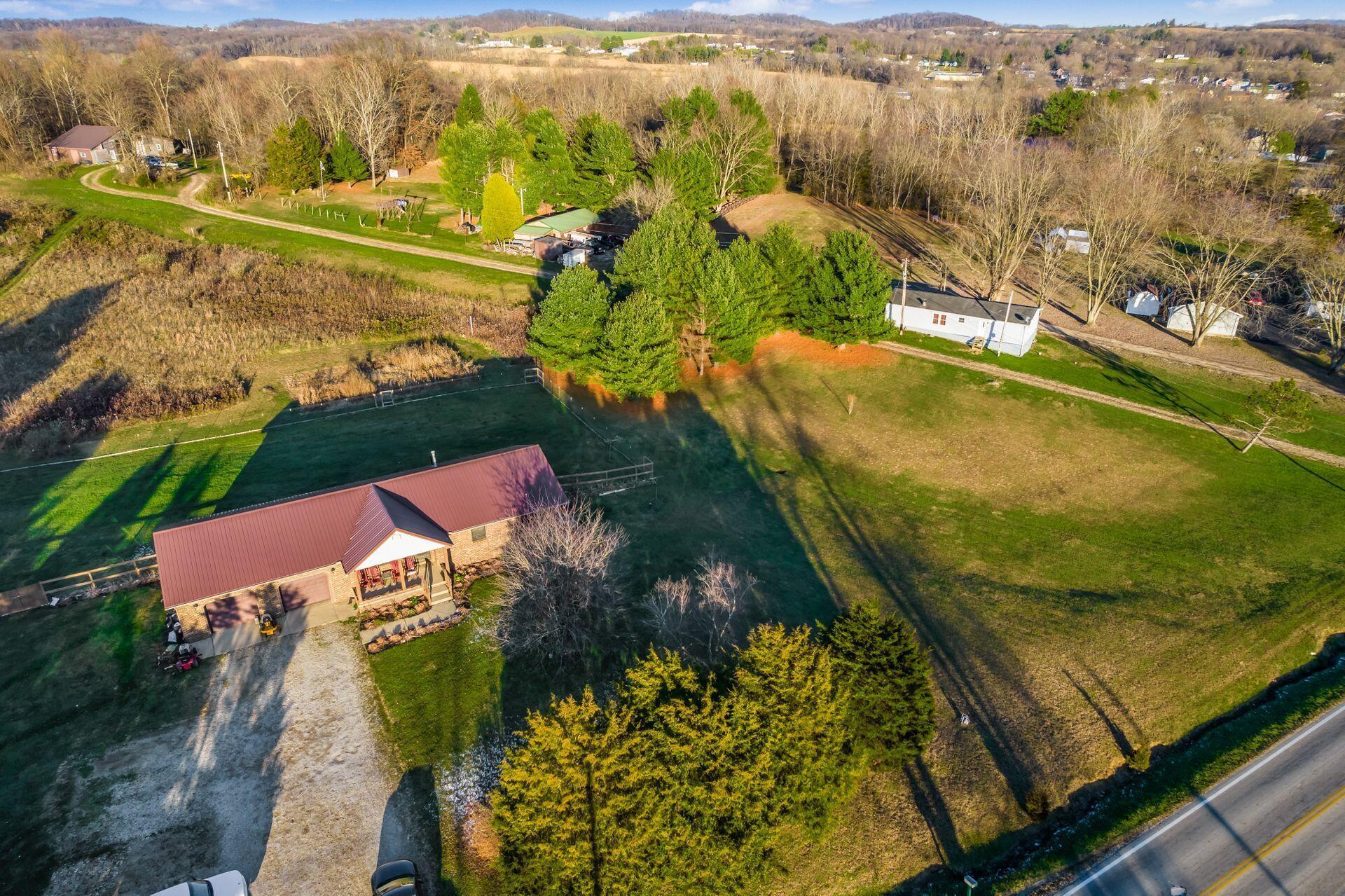 12890 Tarlton Road, Stoutsville, Ohio image 46